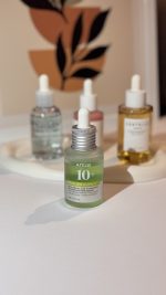 سرم ازلاييك اسيد 10% و هيالورون انوا ضد جوش و قرمزي - تصویر 3